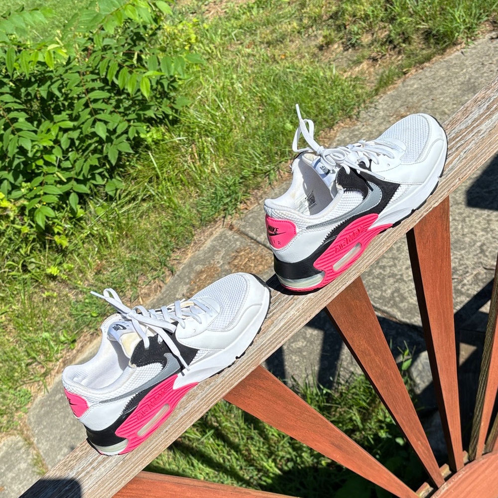 Nike Air Max White and Pink Athletic Sneakers
